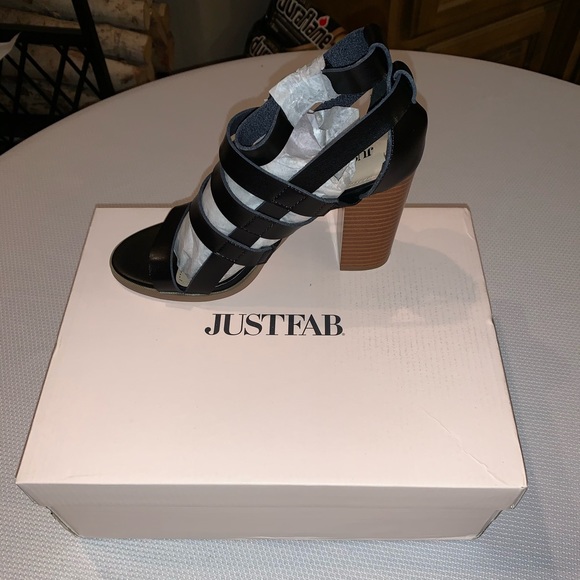 Just Fab Black Strap Heels - Size 8 NEW! - Picture 2 of 8